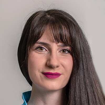 Dr. Iryna Maggoschitz